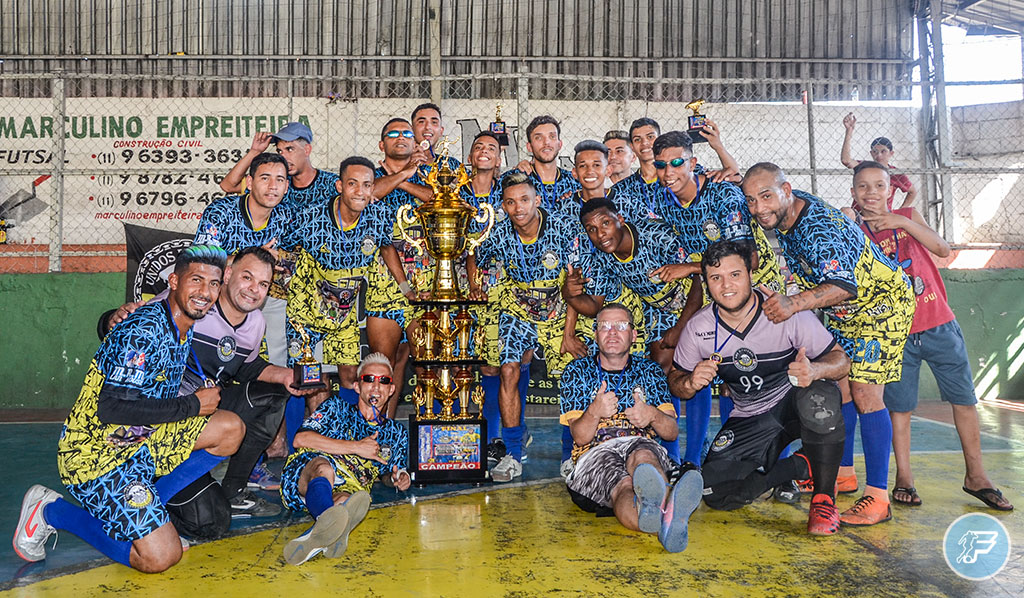 Manoel Tobias afirma que é o 'maior de todos os tempos' no futsal